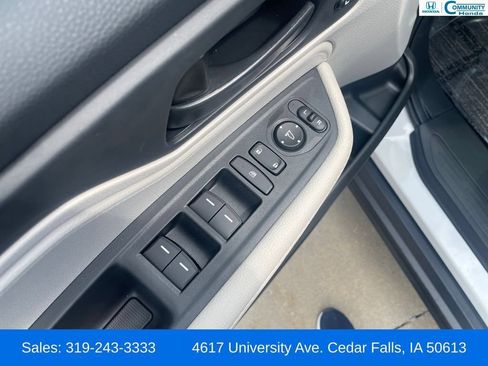 New 2026 Honda Odyssey EX-L image 12