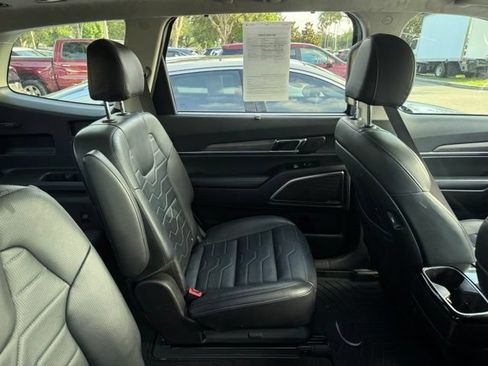 Certified 2021 Kia Telluride SX w/ SX Prestige Package AWD/4WD image 6