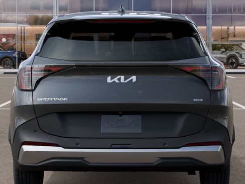 New 2027 Kia Sportage LX FWD image 13