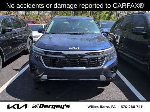 Certified 2024 Kia Seltos EX AWD/4WD image 2