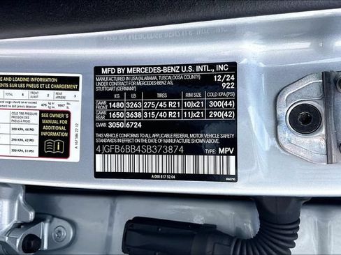 Certified 2025 Mercedes-Benz GLE 53 AMG 4MATIC image 11