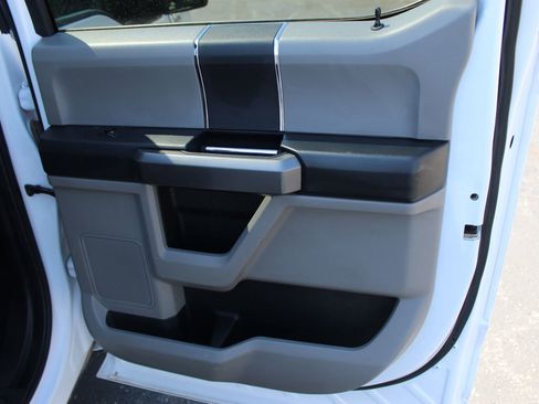 Used 2020 Ford F150 XLT w/ Equipment Group 301A Mid AWD/4WD image 15