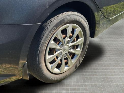 Used 2020 Kia Forte Sedan image 12