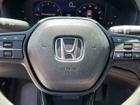 Used 2023 Honda Accord LX image 11