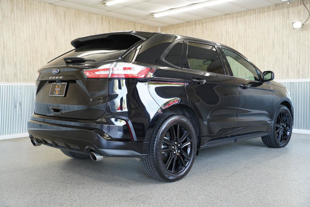 Used 2021 Ford Edge ST-Line AWD/4WD image 10