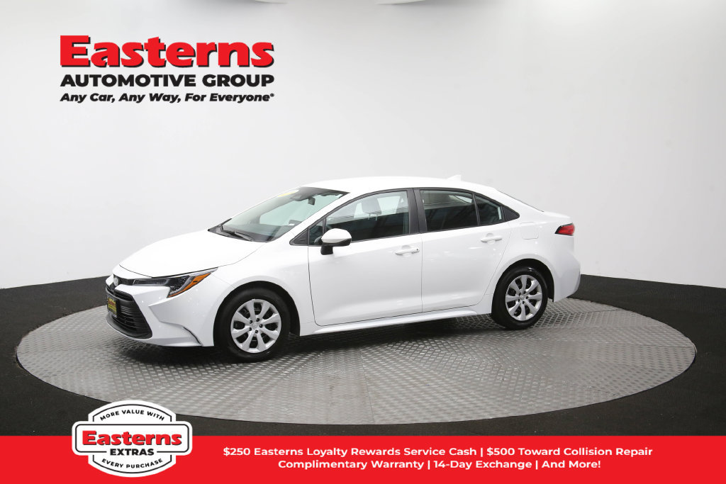 Used 2024 Toyota Corolla LE FWD image 57