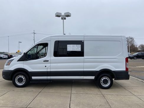 Used 2023 Ford Transit 250 Medium Roof w/ Load Area Protection Package image 6