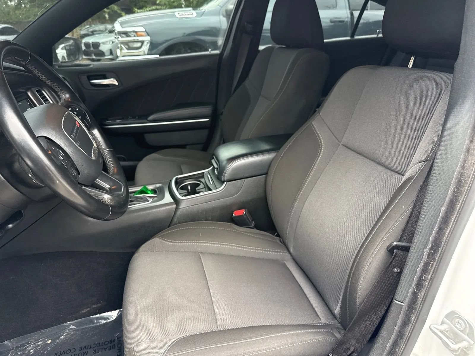 Used 2022 Dodge Charger SXT RWD image 12