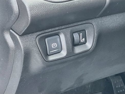 Used 2019 GMC Acadia SLE FWD image 10