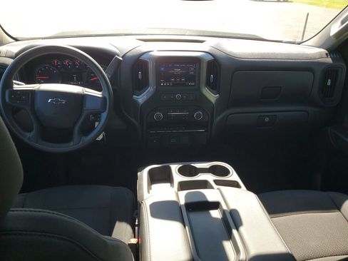 Used 2020 Chevrolet Silverado 1500 Custom Trail Boss w/ Custom Convenience Package AWD/4WD image 11