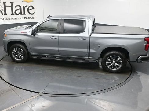 Used 2025 Chevrolet Silverado 1500 RST AWD/4WD image 41