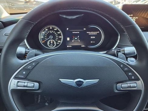 Used 2024 Genesis G80 2.5T image 17