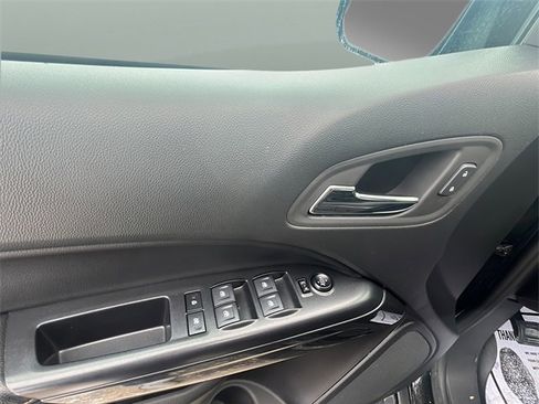 Used 2022 GMC Canyon AT4 image 23