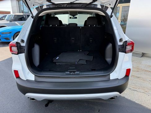 Used 2025 Ford Escape Active image 36
