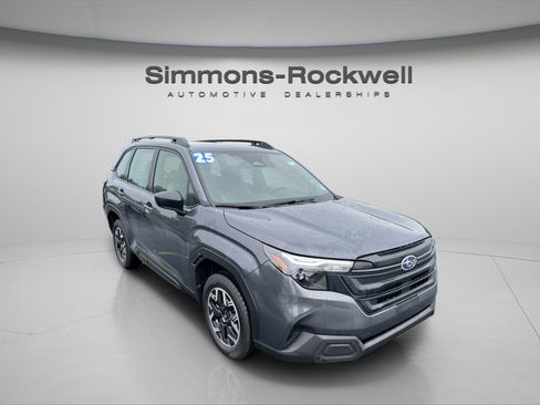 Used 2025 Subaru Forester AWD/4WD image 7