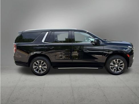 Used 2024 Chevrolet Tahoe LT w/ Luxury Package AWD/4WD image 6