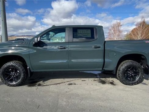 New 2026 Chevrolet Silverado 1500 Custom Trail Boss w/ LPO, Dark Essentials Package image 5