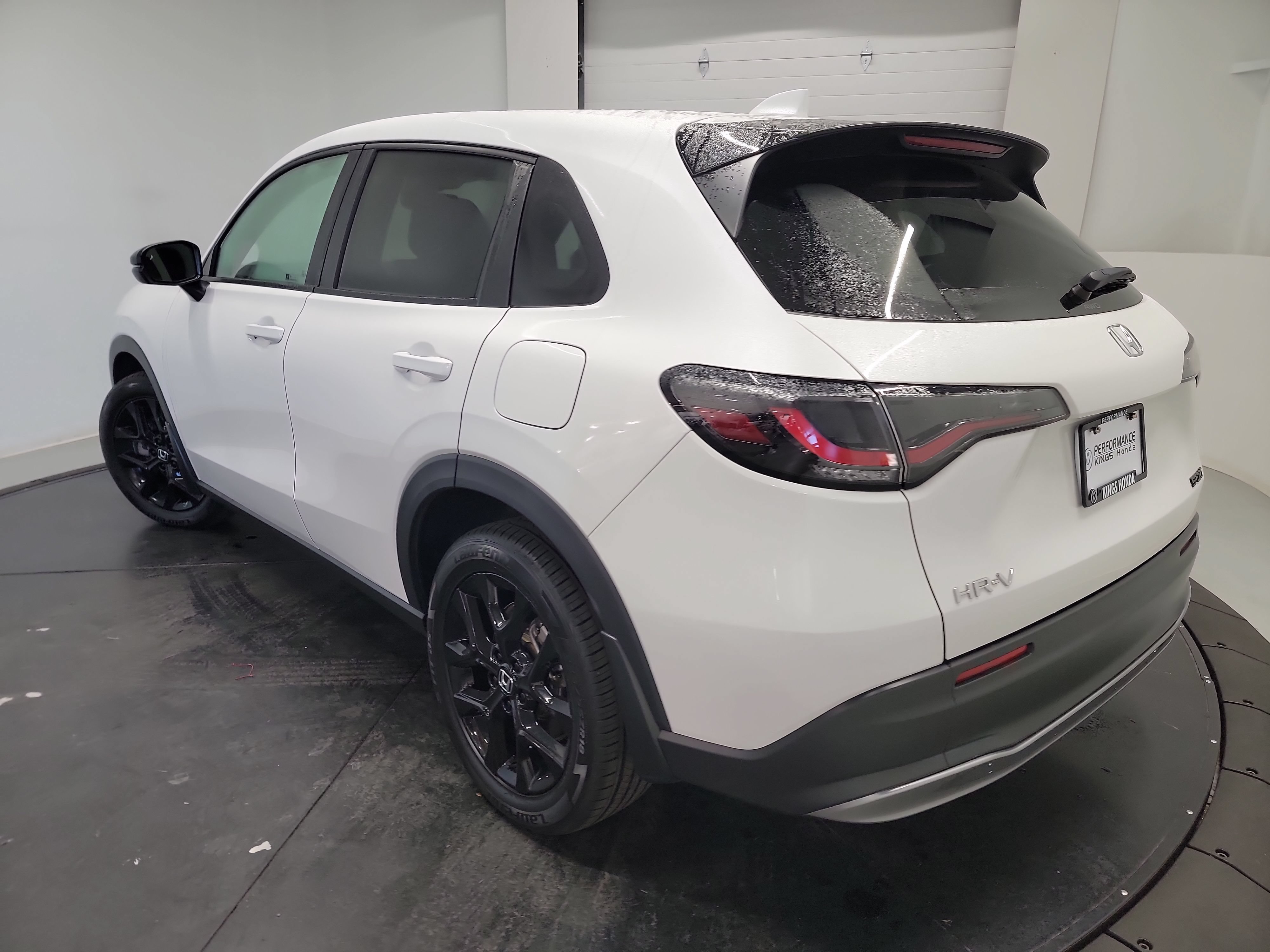 Used 2025 Honda HR-V Sport image 6