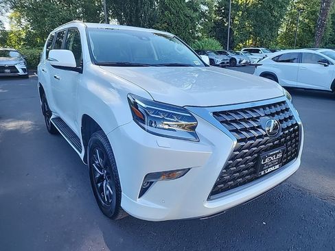 Certified 2022 Lexus GX 460 Premium w/ Premium Package AWD/4WD image 8