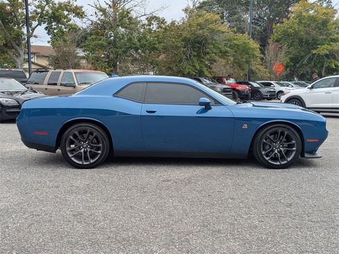 Used 2023 Dodge Challenger R/T Scat Pack image 8