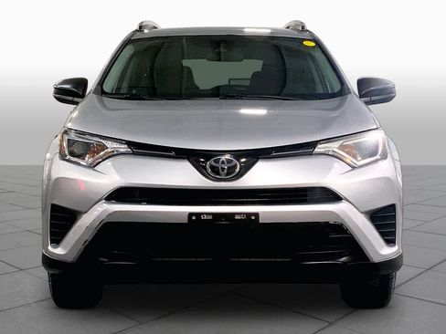 Used 2017 Toyota RAV4 LE w/ All Weather Liner Package AWD/4WD image 4