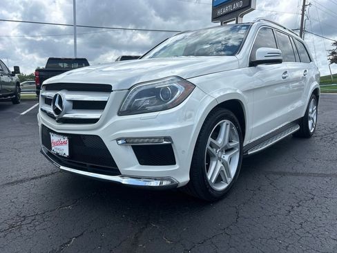 Used 2014 Mercedes-Benz GL 550 4MATIC image 1