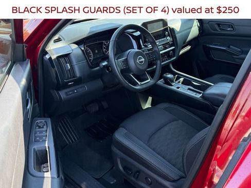 Certified 2024 Nissan Pathfinder SV w/ Lighting Package (N92) image 10