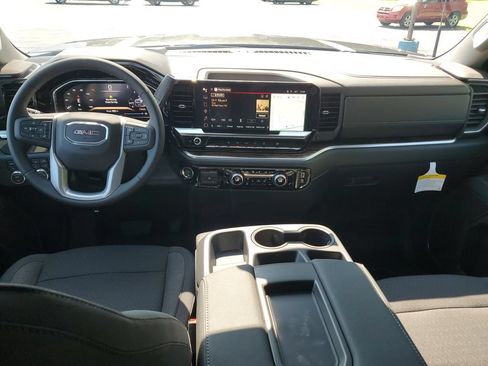 New 2026 GMC Sierra 2500 SLE w/ SLE Value Package; AWD/4WD image 11