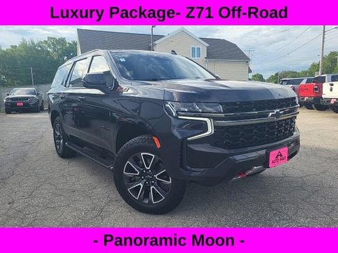 Used 2022 Chevrolet Tahoe Z71 w/ Luxury Package AWD/4WD image 1