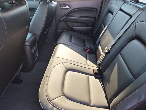 Used 2021 GMC Canyon AT4 AWD/4WD image 30