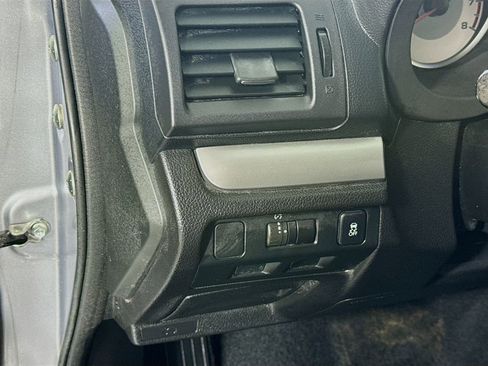 Used 2013 Subaru Impreza 2.0i Sport Premium AWD/4WD image 10