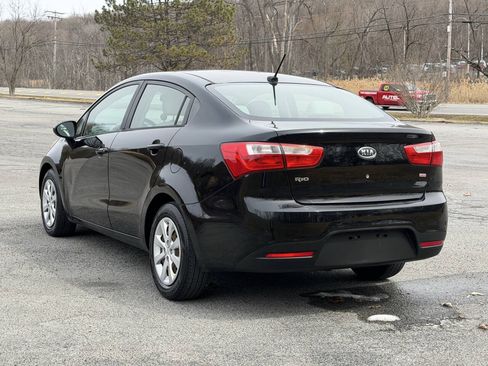 Used 2012 Kia Rio LX w/ PWR Pkg FWD image 5