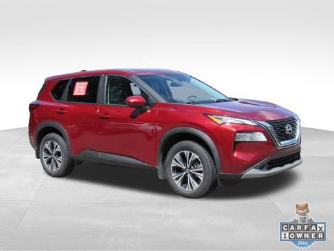 Certified 2023 Nissan Rogue SV FWD image 2