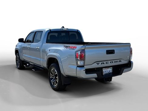 Used 2023 Toyota Tacoma TRD Sport w/ TRD Premium Sport Package AWD/4WD image 3