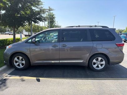 Used 2015 Toyota Sienna LE