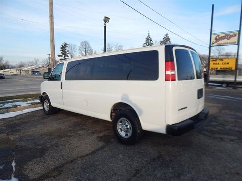 Used 2019 Chevrolet Express 3500 LS w/ Cold Climate Package image 2