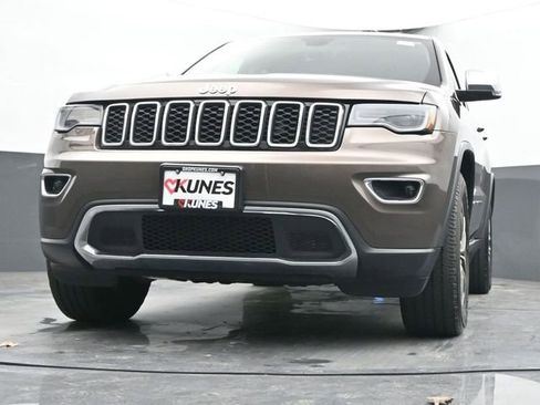 Used 2021 Jeep Grand Cherokee Limited w/ Premium Lighting Group image 49