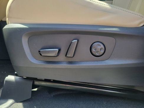 Used 2023 INFINITI QX60 Luxe AWD/4WD image 19
