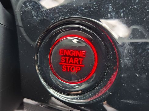 Used 2025 Honda Civic Sport image 32