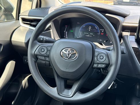 New 2026 Toyota Corolla LE FWD image 24