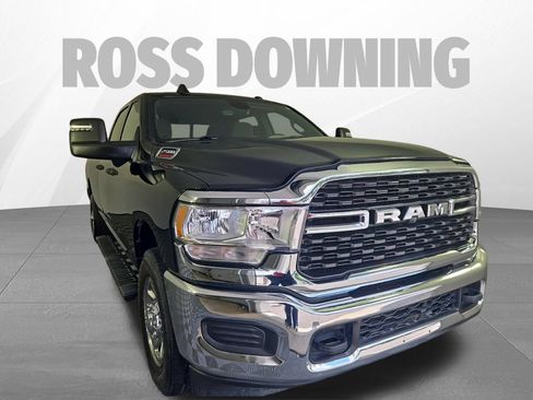 Used 2024 RAM 2500 Tradesman w/ Towing Technology Group RWD image 3