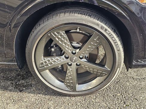 Certified 2025 Genesis GV70 3.5T Sport w/ Sport Prestige Package image 31