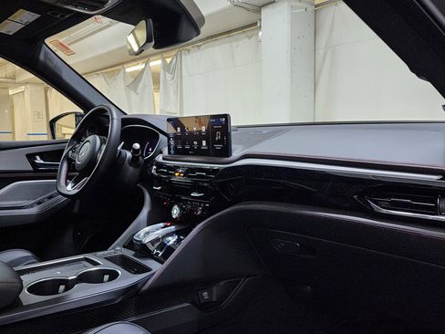 Used 2026 Acura MDX A-Spec image 23