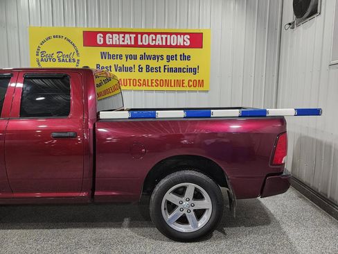 Used 2018 RAM 1500 Express image 2