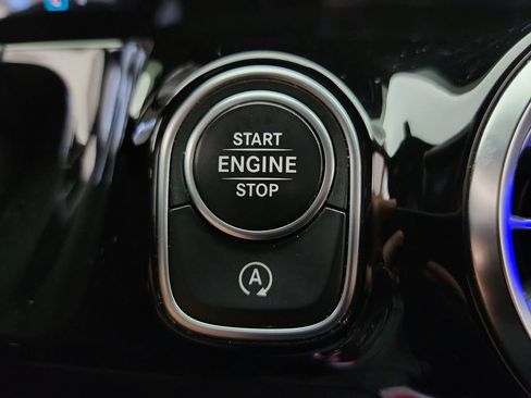 Used 2022 Mercedes-Benz GLA 35 AMG 4MATIC image 18