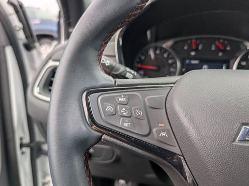 Used 2024 Chevrolet Equinox RS AWD/4WD image 15