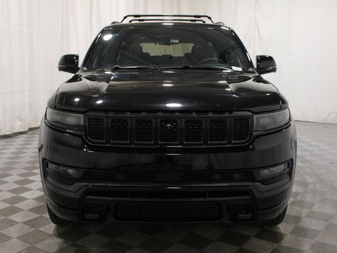 Used 2023 Jeep Grand Wagoneer Series III AWD/4WD image 43