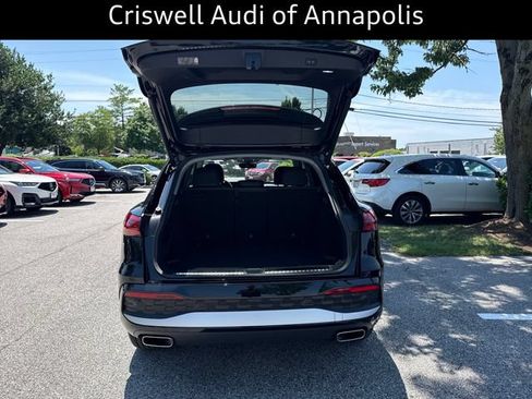 Certified 2025 Audi Q5 Premium w/ Convenience Package AWD/4WD image 12
