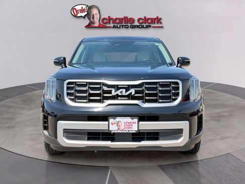 Used 2023 Kia Telluride S w/ S Sunroof Package FWD image 8