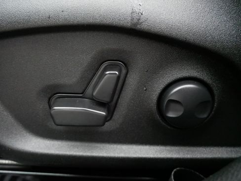 Used 2023 Jeep Renegade Limited AWD/4WD image 19